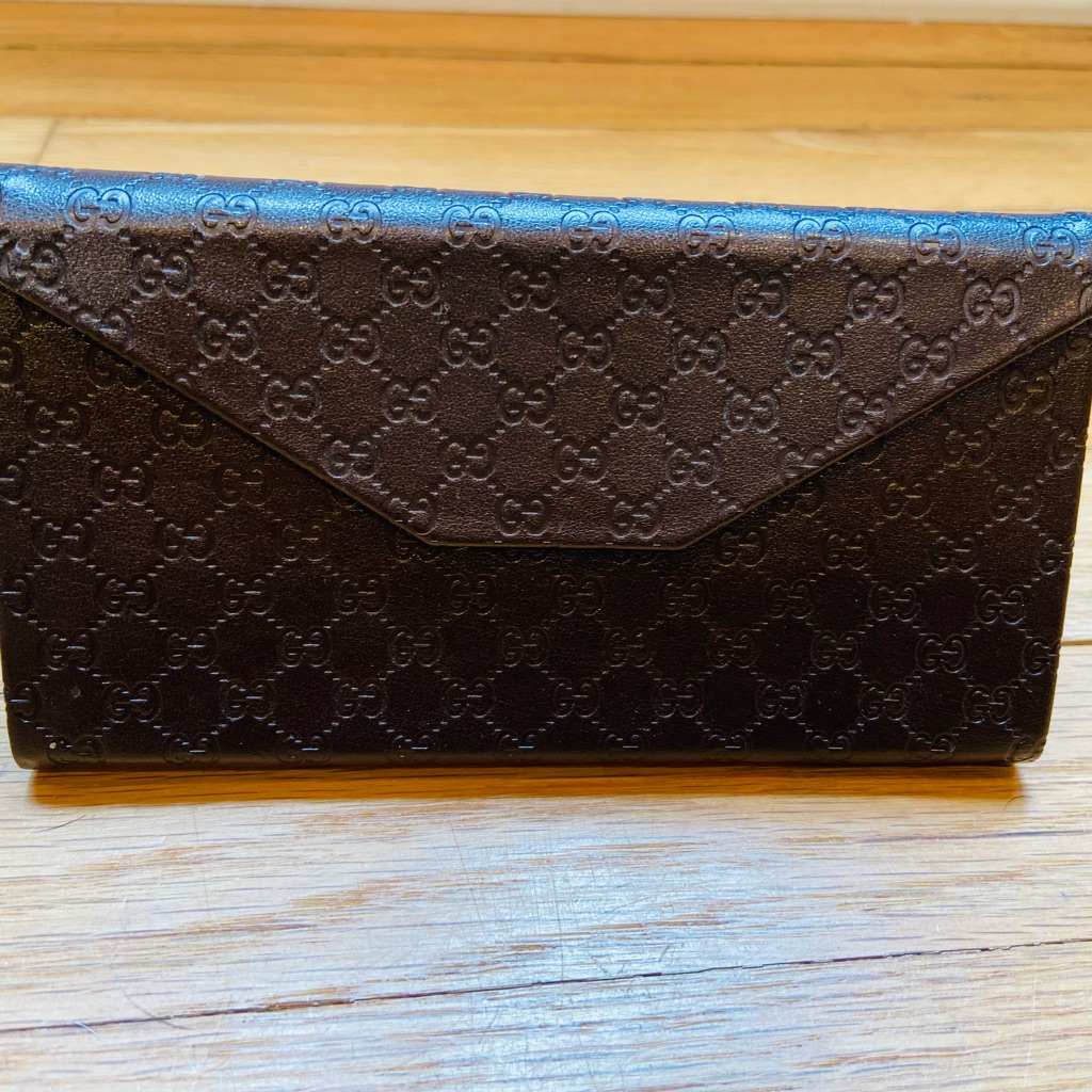 Authentic Gucci Case